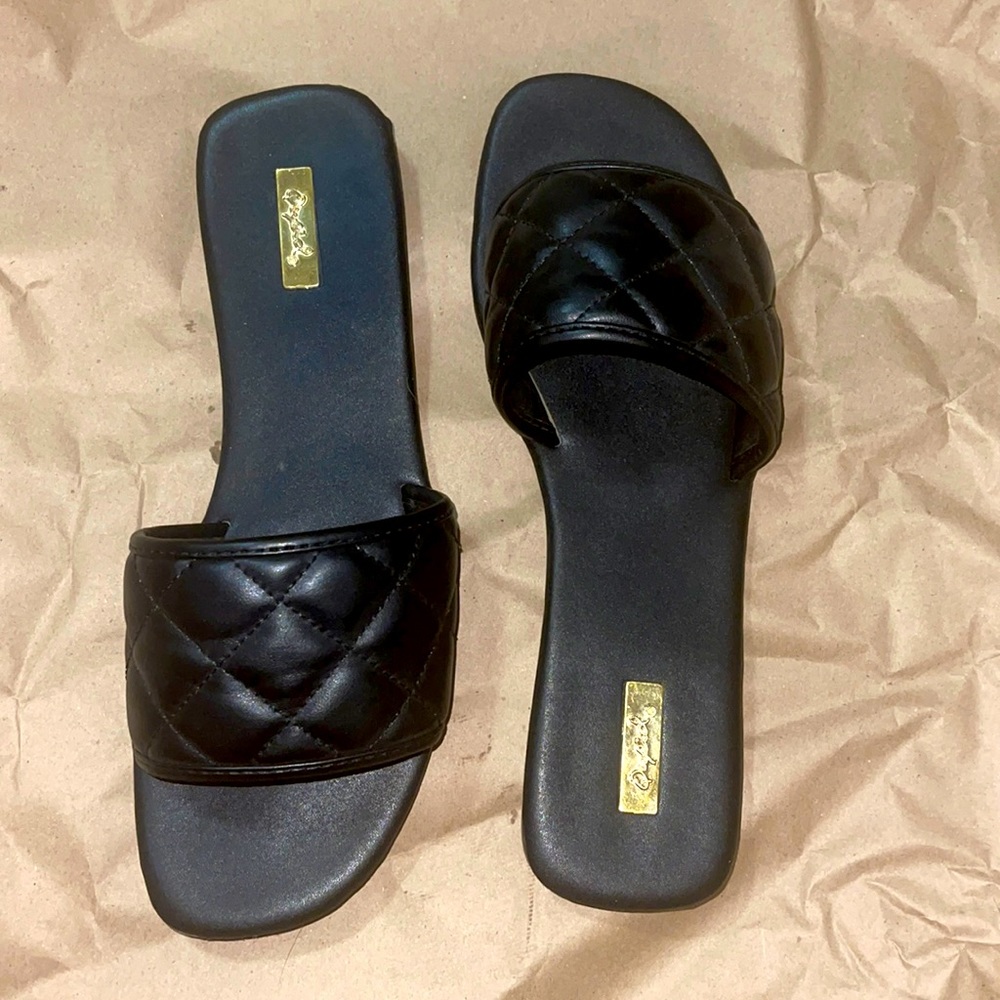Cute black quilted sandals